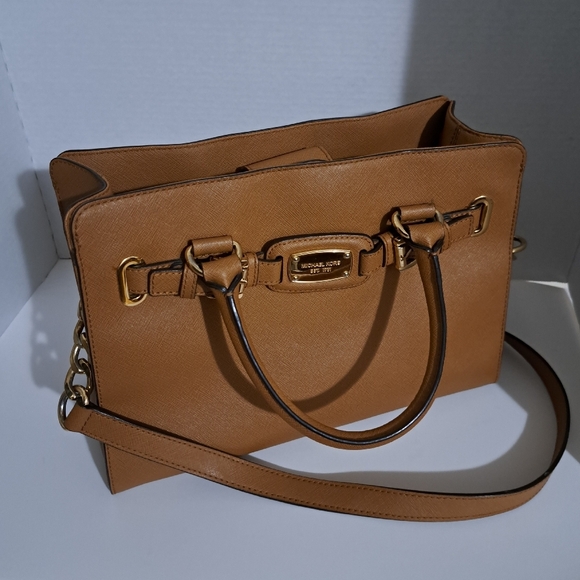 Michael Kors Tan Leather Handbag - Picture 2 of 10